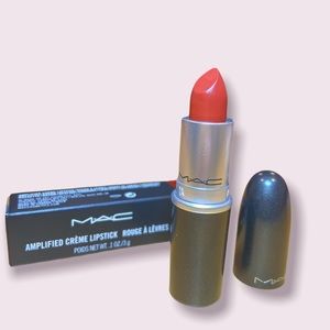 Mac Amplified Cream Lipstick #108 Dubonnet